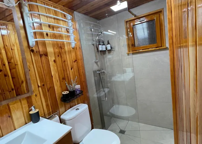 Cabris Tatil Evi *